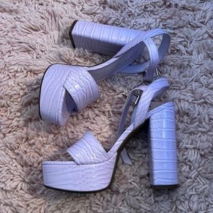 GUESS Lavender Platform Heels